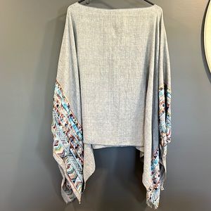 Fallon Embroidered sleeve poncho by Three Birds Nest